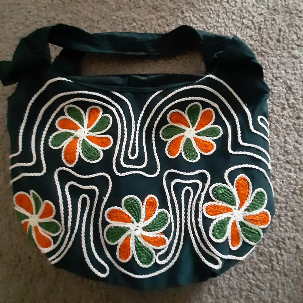 Vintage Embroided Boho ladies tote bag green with multi colour floral stitch - Picture 2 of 3